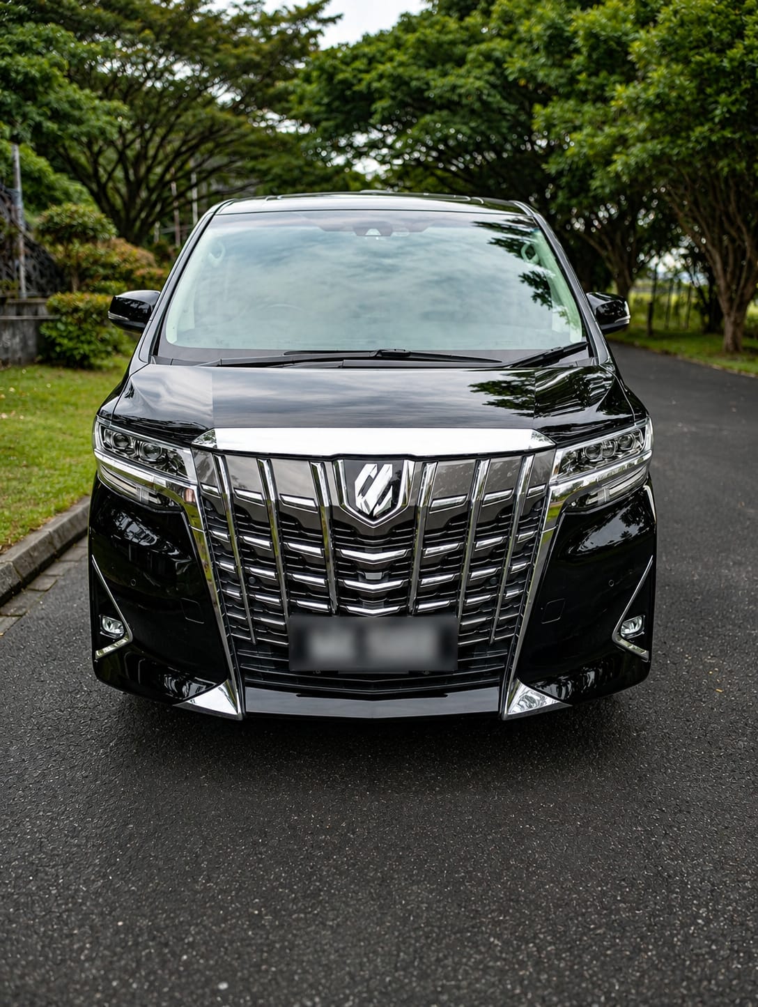 Sewa Toyota Alphard di Ambon
